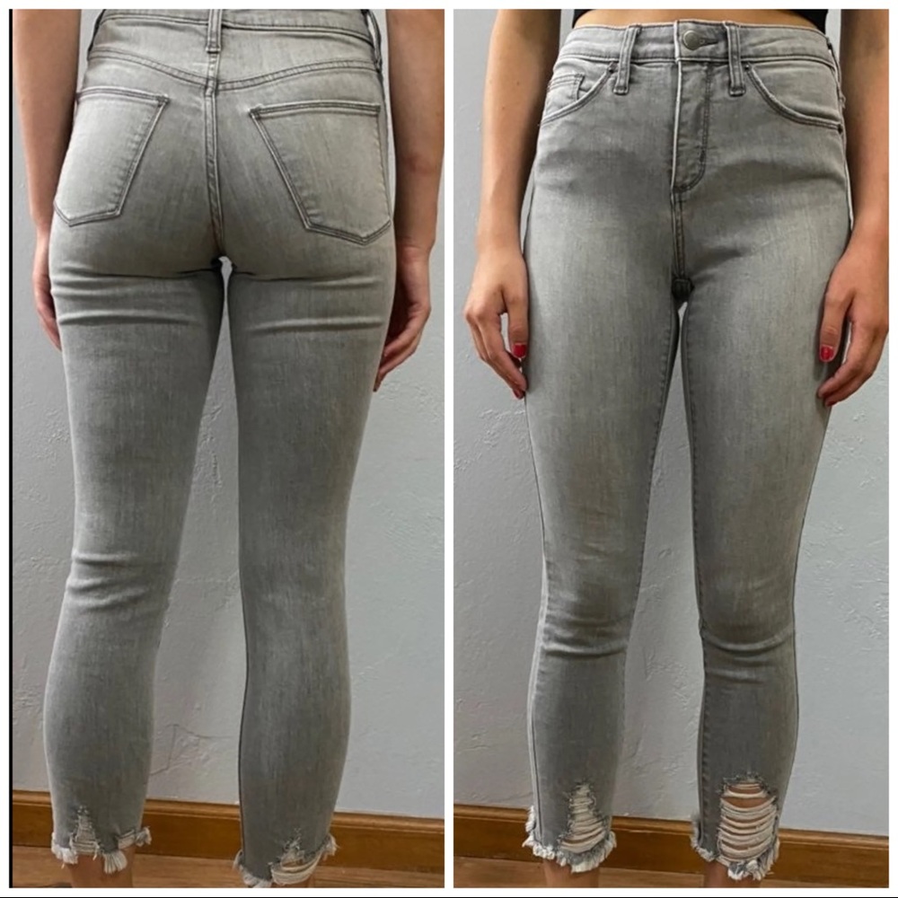 Universal Thread High Rise Jeans